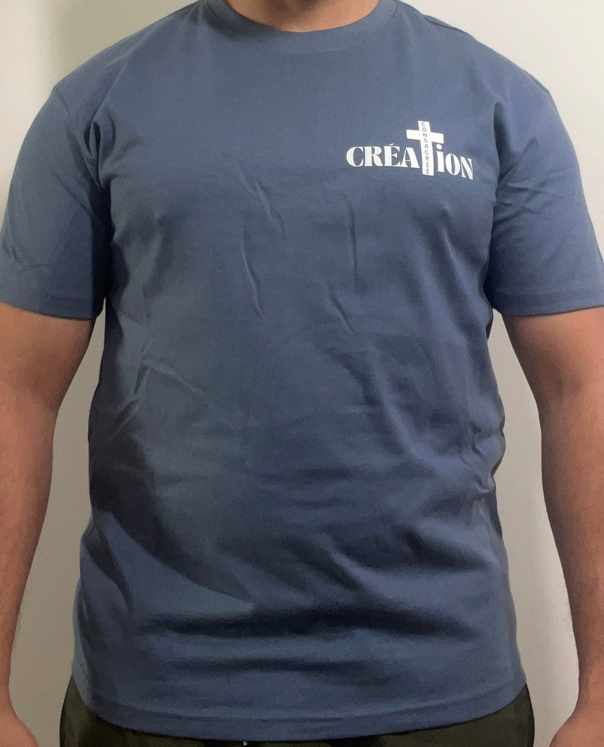 T-shirt bleu "JE SUIS LE CHEMIN LA VÉRITÉ ET LA VIE"