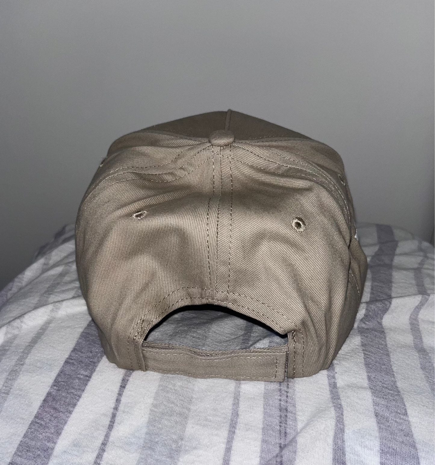 Casquette Croix Brodée Beige